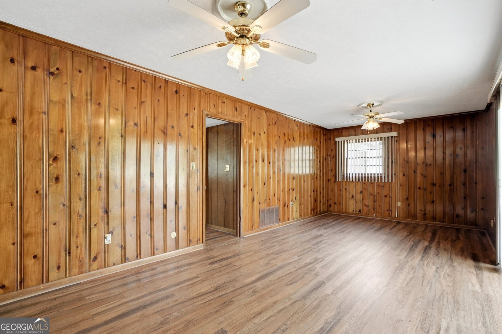 340 Lisa Court Atlanta - Photo 9