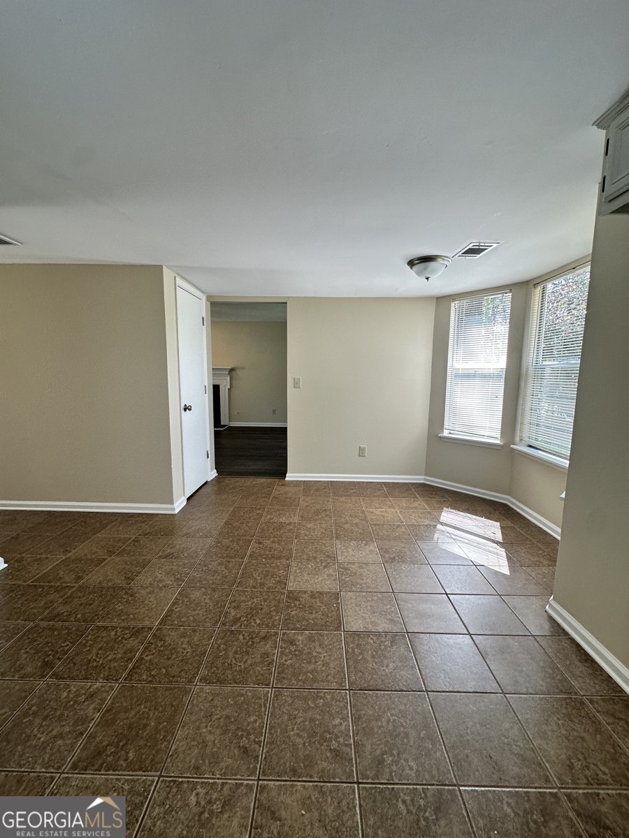 4999 Windsor Downs Drive Decatur - Photo 8