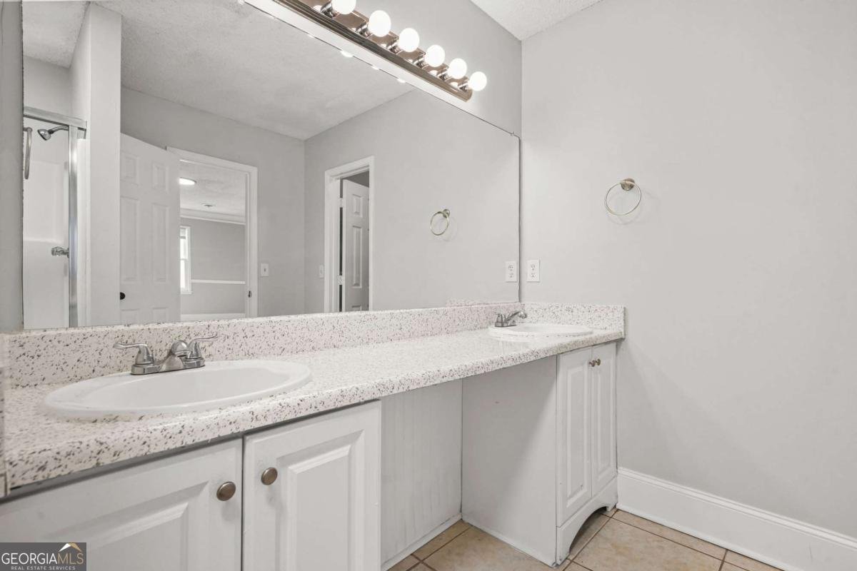 140 Davis Mill Court Lawrenceville - Photo 13