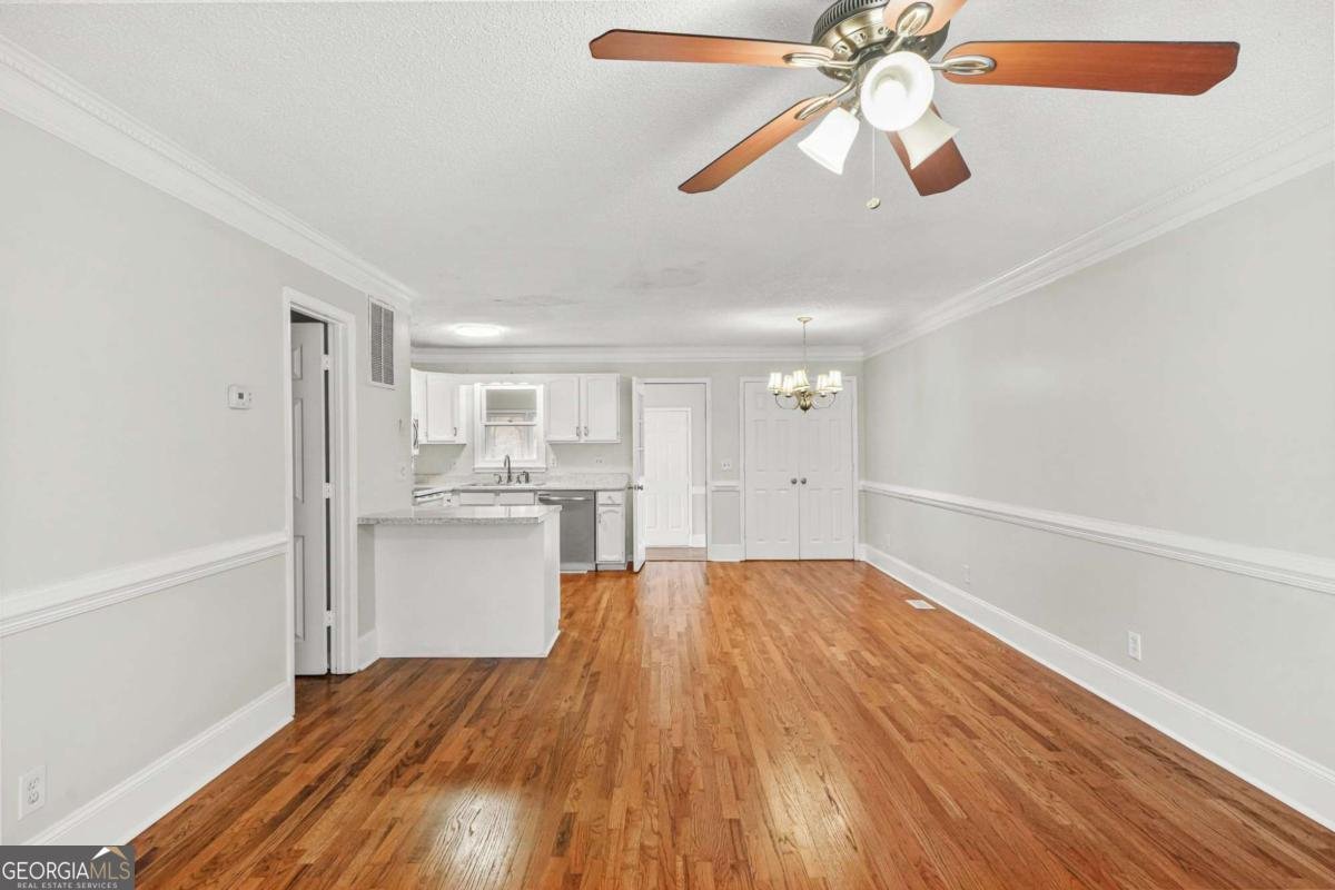 140 Davis Mill Court Lawrenceville - Photo 6