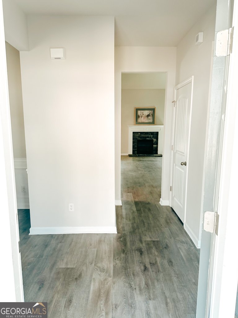 5066 Pond View Drive Columbus - Photo 12