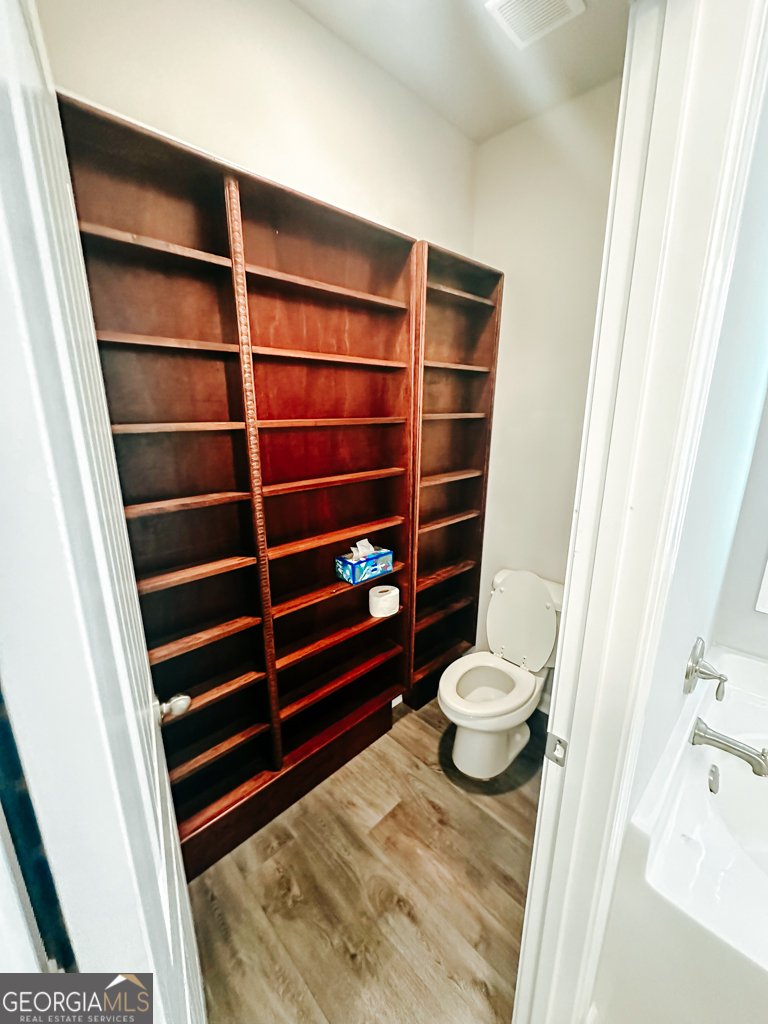 5066 Pond View Drive Columbus - Photo 15