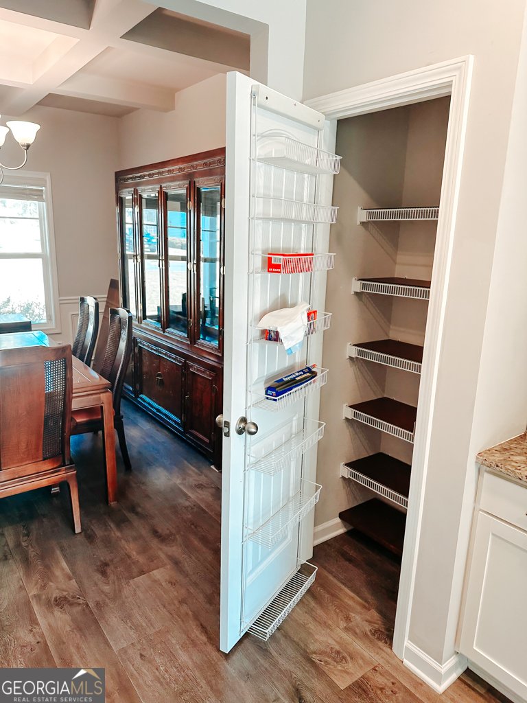 5066 Pond View Drive Columbus - Photo 7