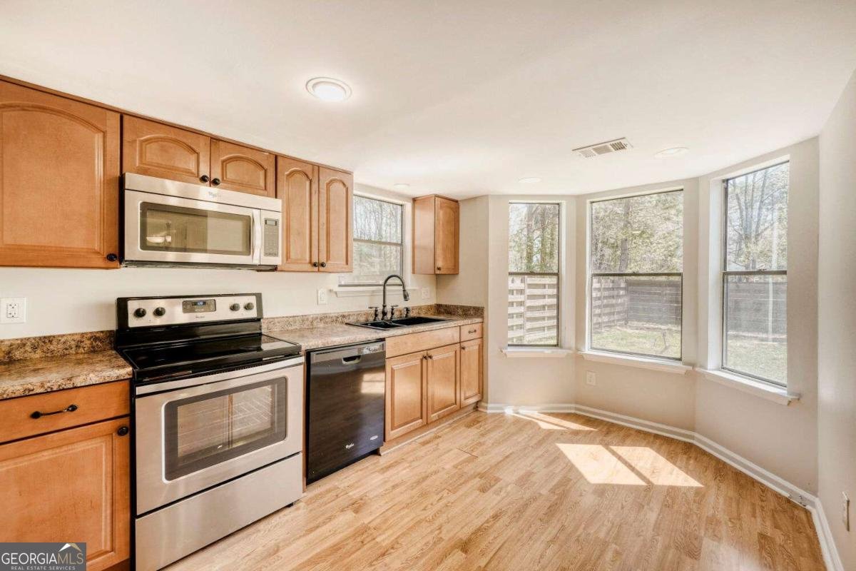 2030 Marshall Trail Snellville - Photo 12