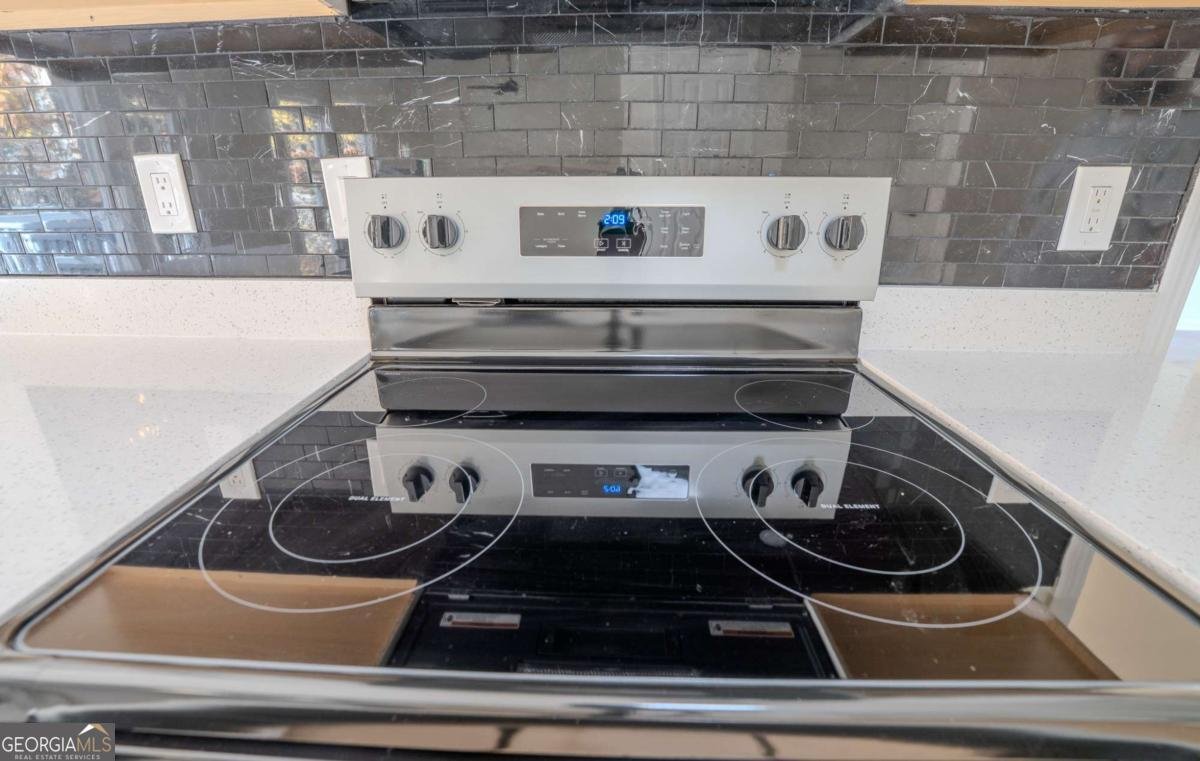 679 Springtor Drive Lawrenceville - Photo 7