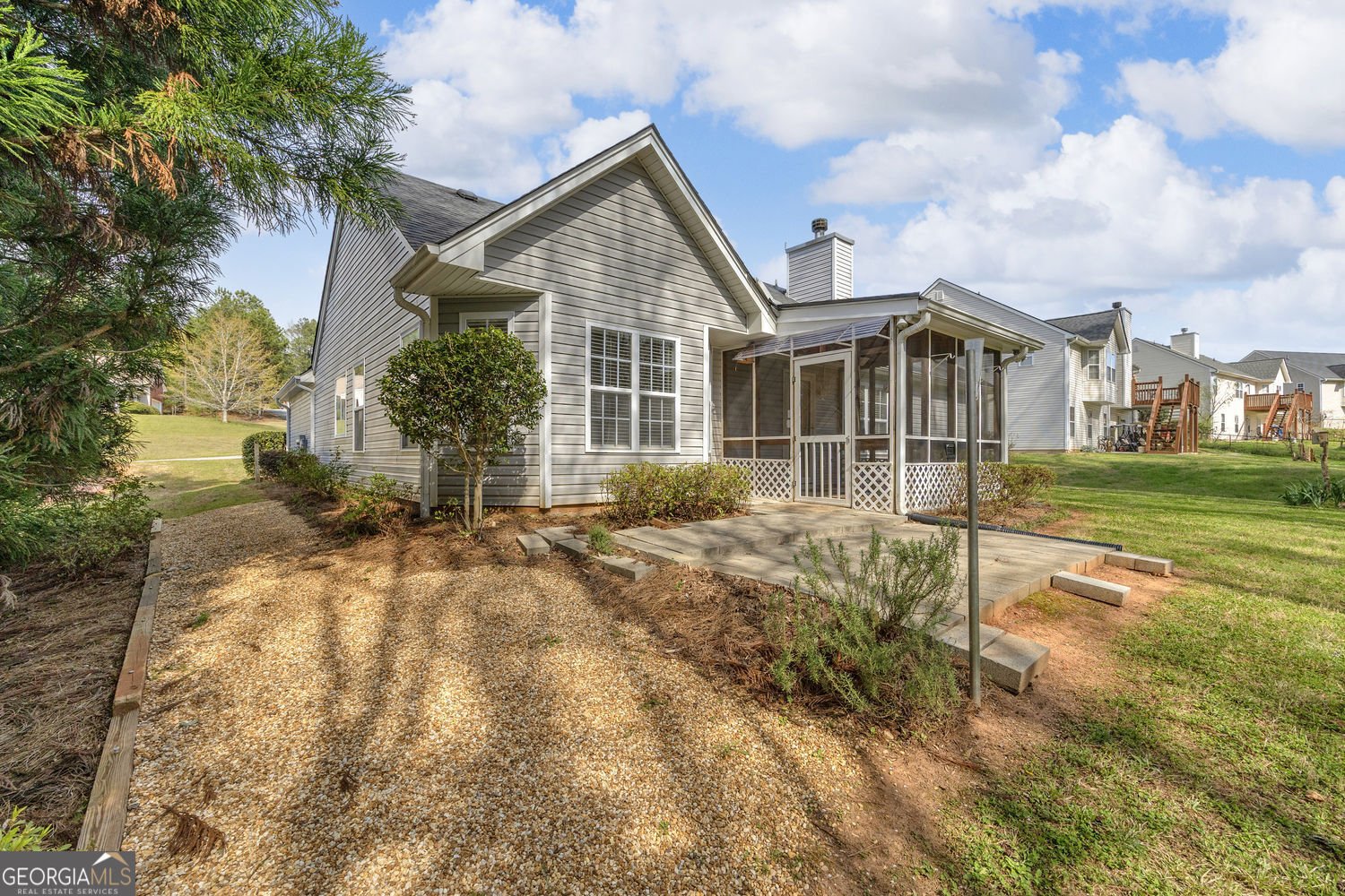 201 Wisteria Way Athens - Photo 30