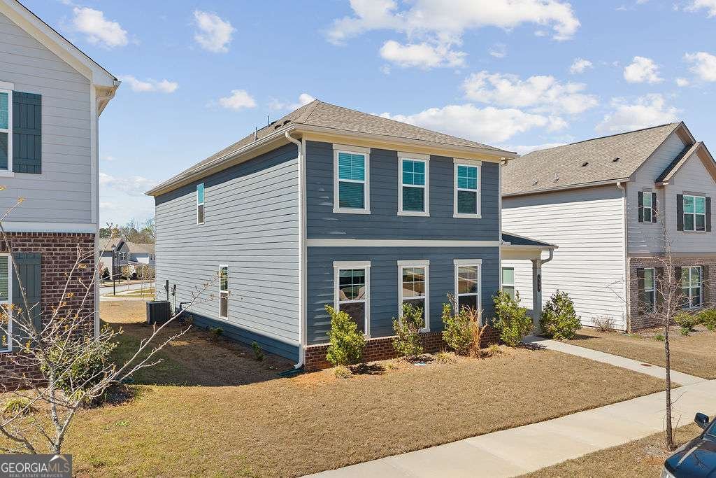 469 Golden Eagle Pkwy Braselton - Photo 1