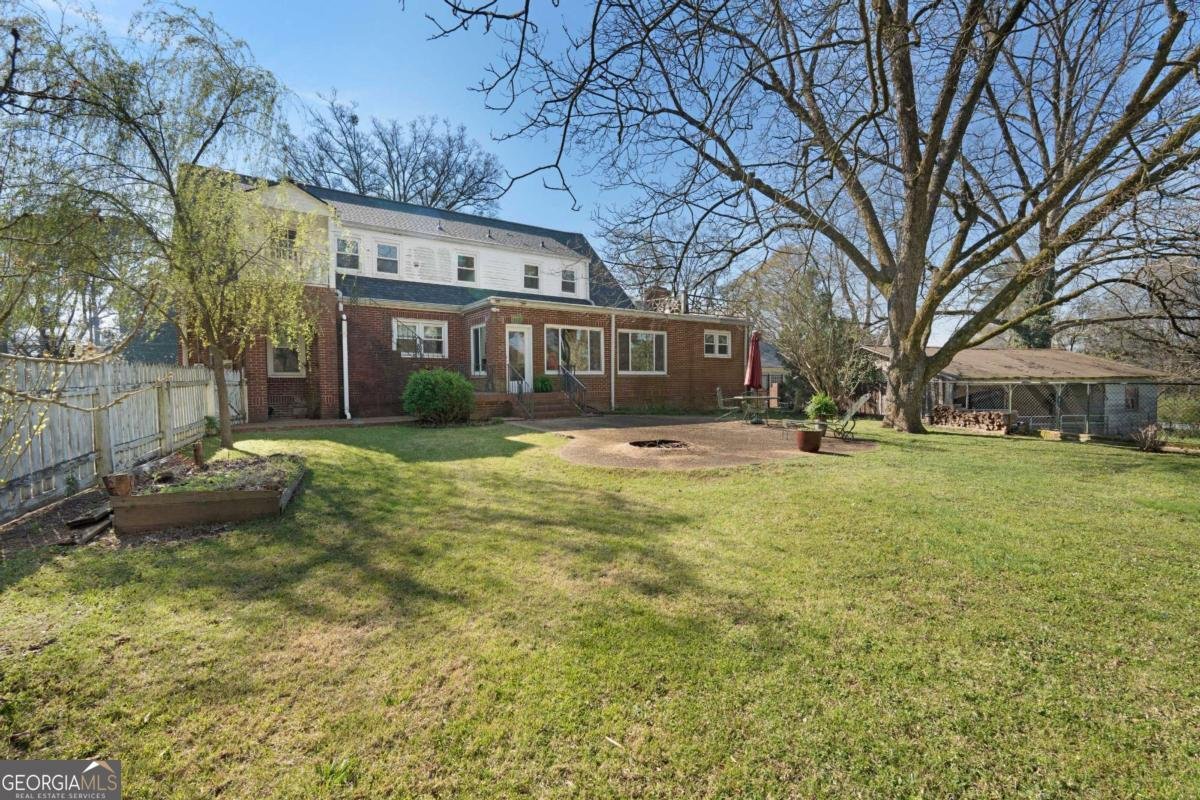 407 East College Street Bowdon - Photo 37