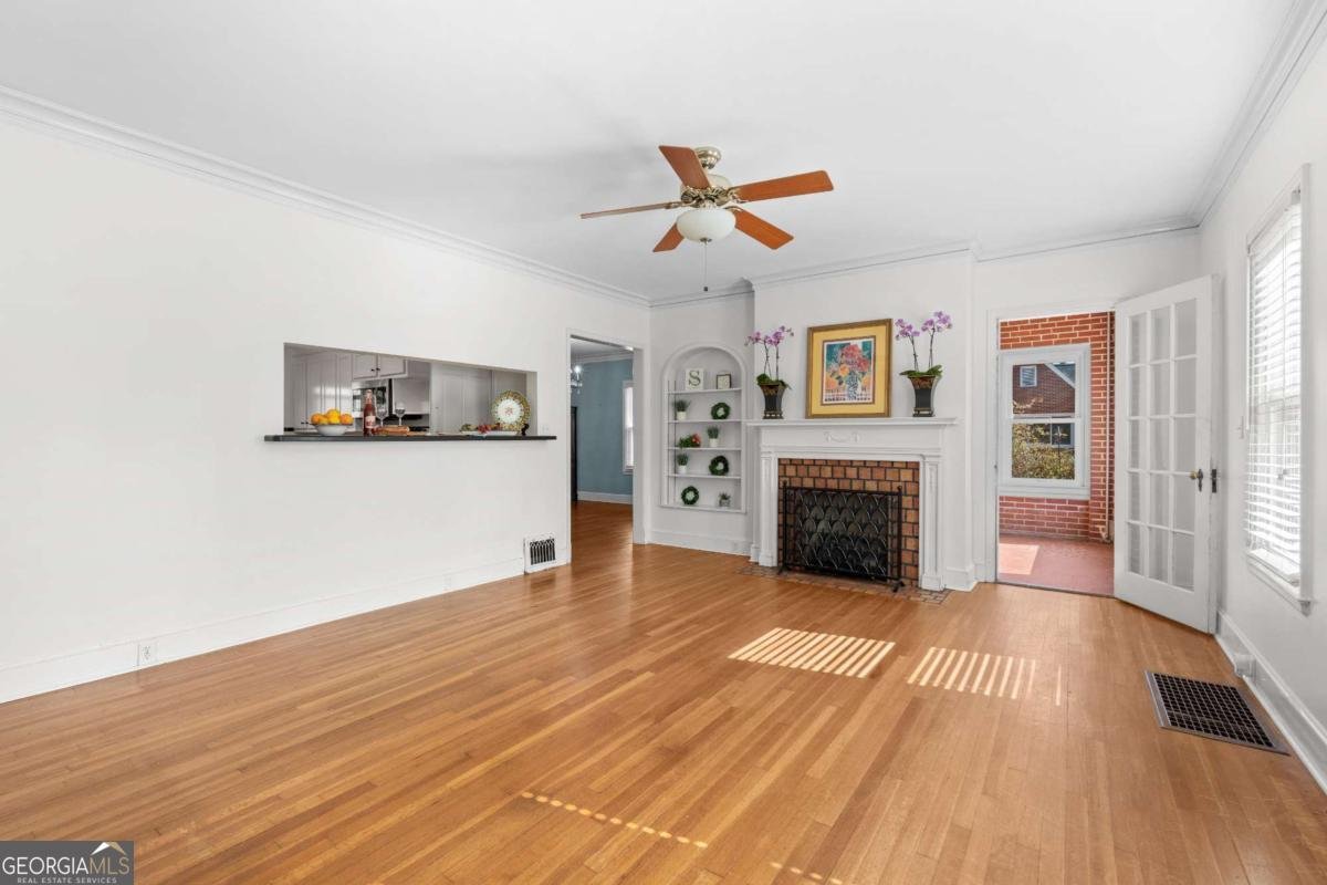 407 East College Street Bowdon - Photo 8