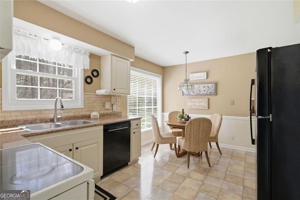 237 Lamplighter Lane Marietta - Photo 15