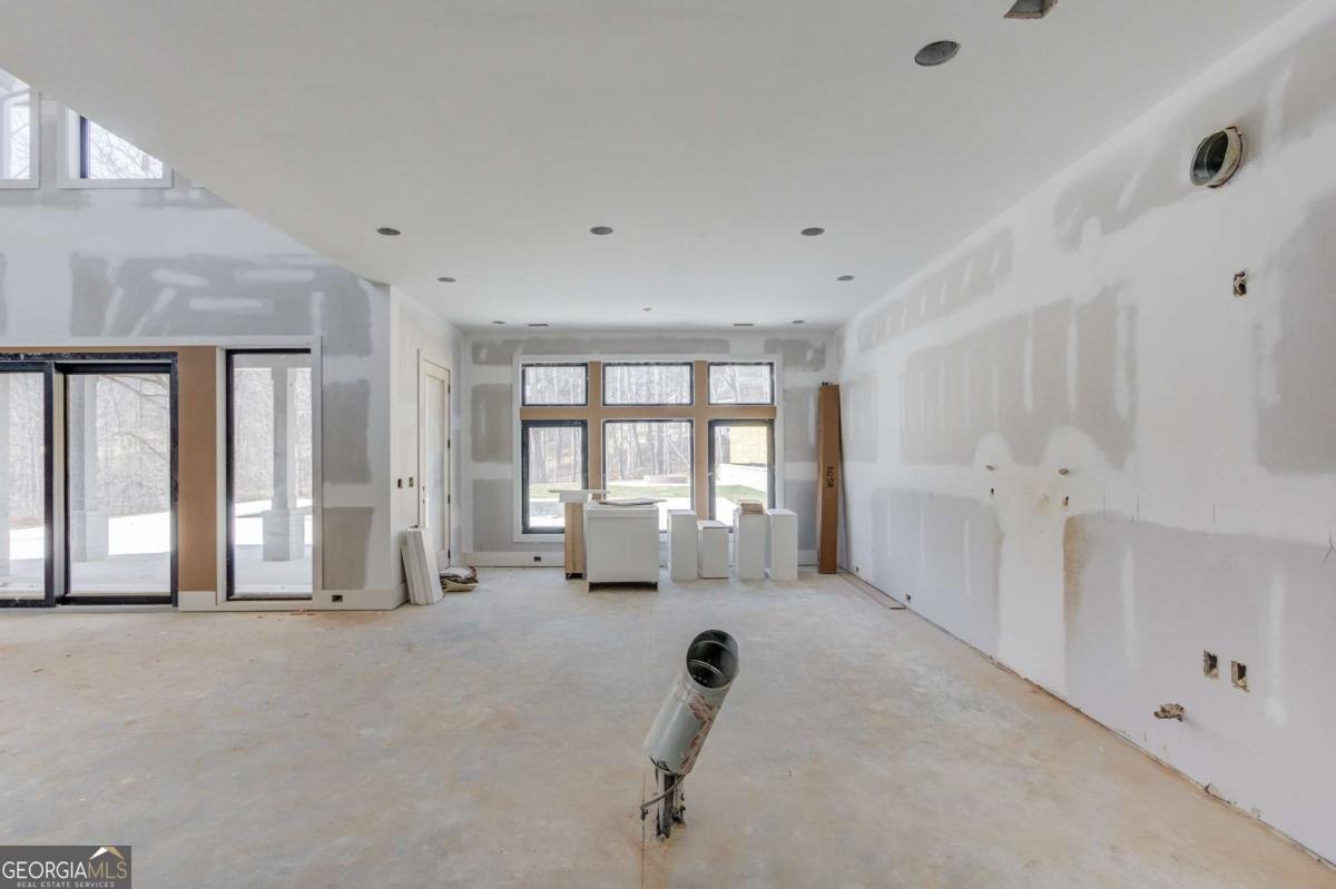 806 Riverside Road Sugar Hill - Photo 9