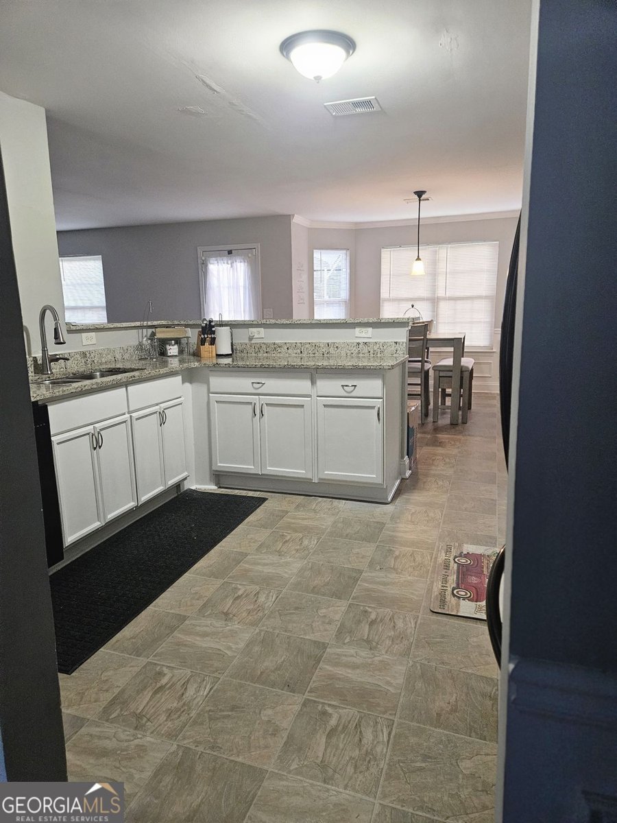 3951 Oak Field Drive Loganville - Photo 8