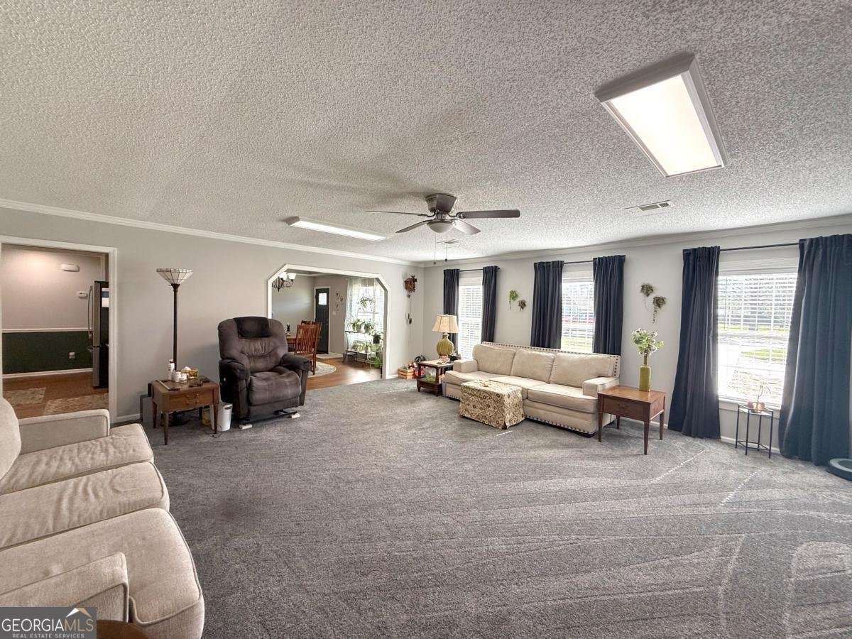 1405 Pebblewood Drive Adel - Photo 8