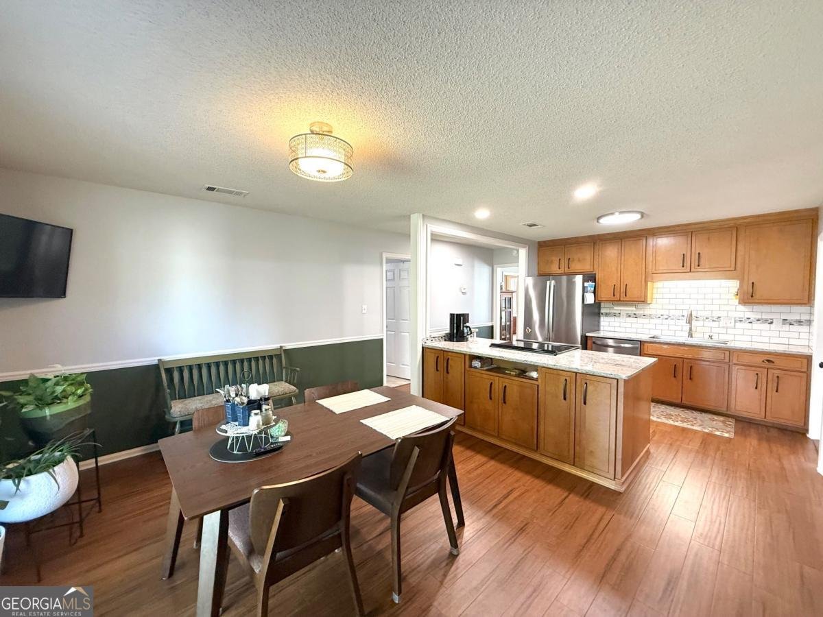 1405 Pebblewood Drive Adel - Photo 9