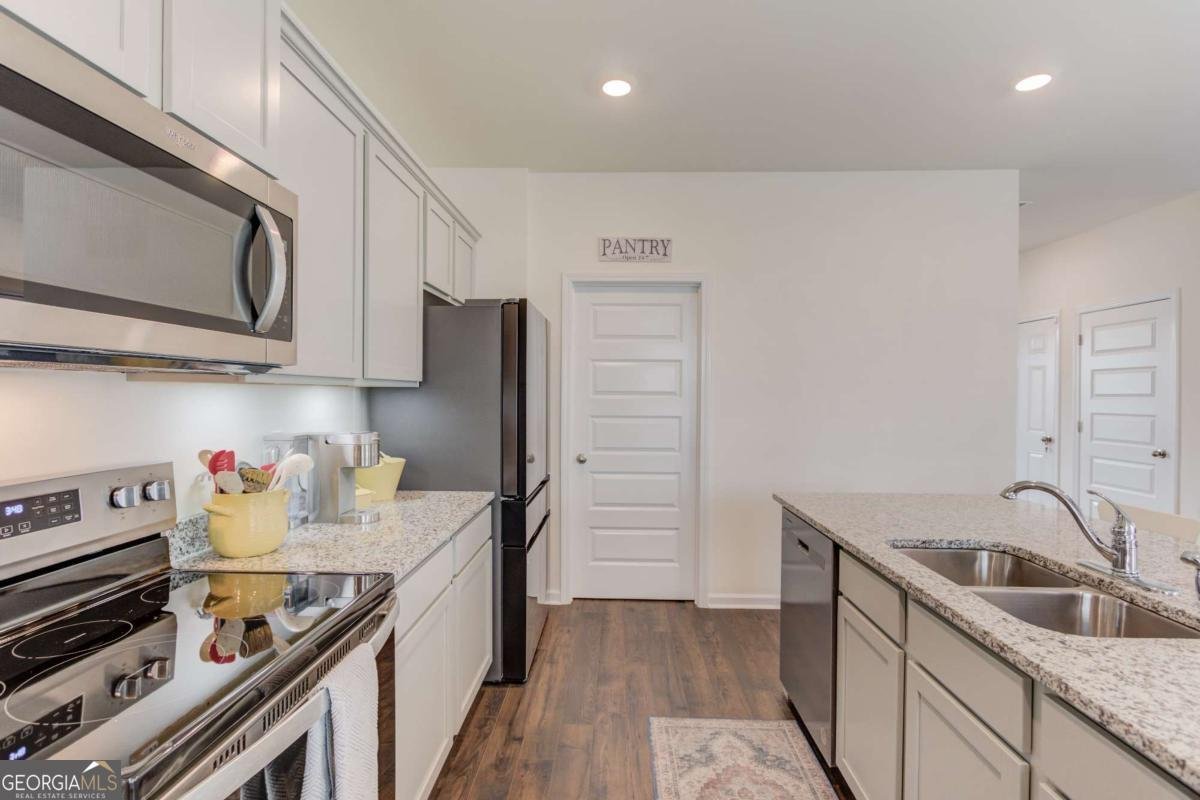 394 Murray Lane Hoschton - Photo 11