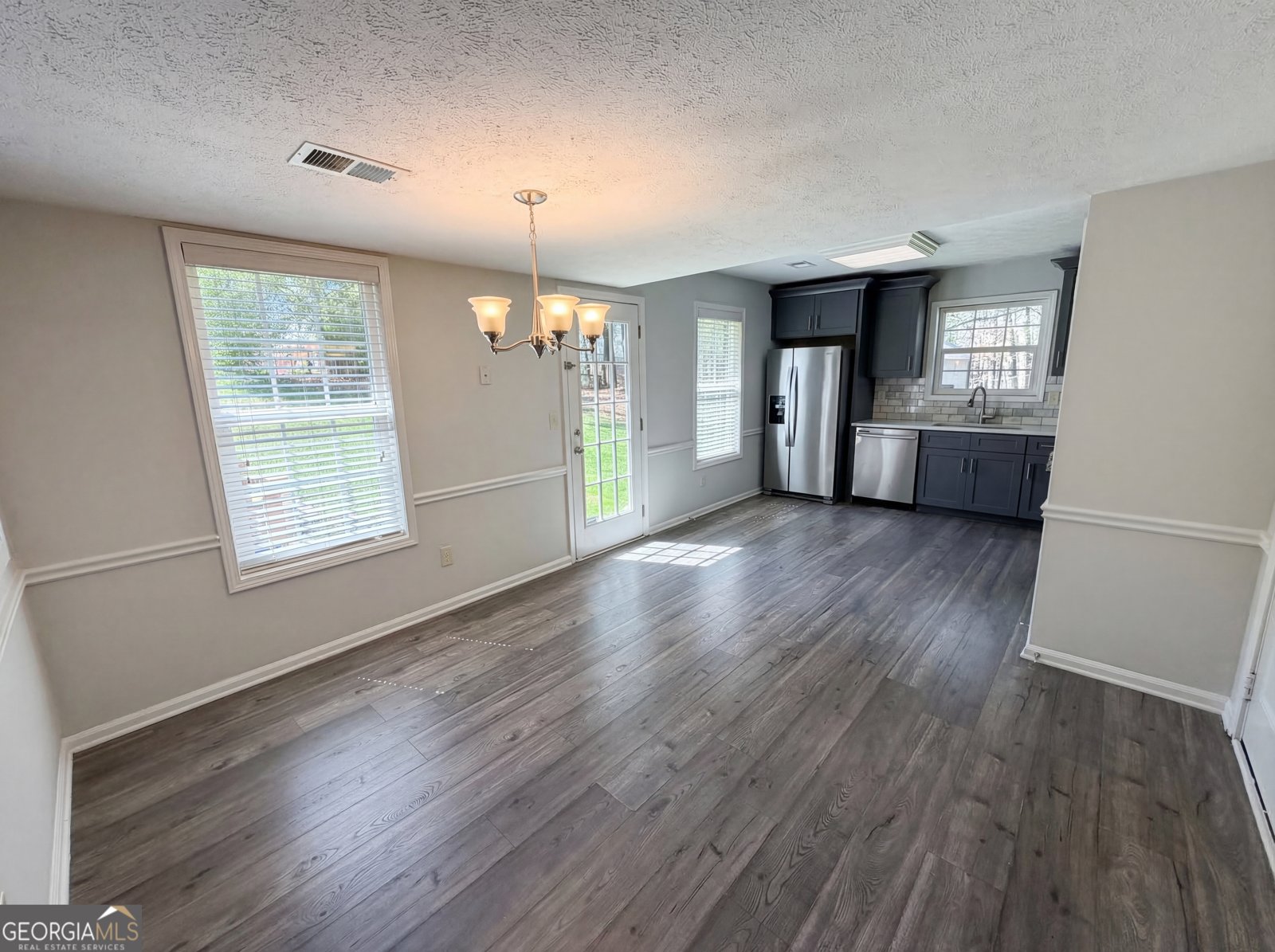 5596 Pinedale Circle Sugar Hill - Photo 15