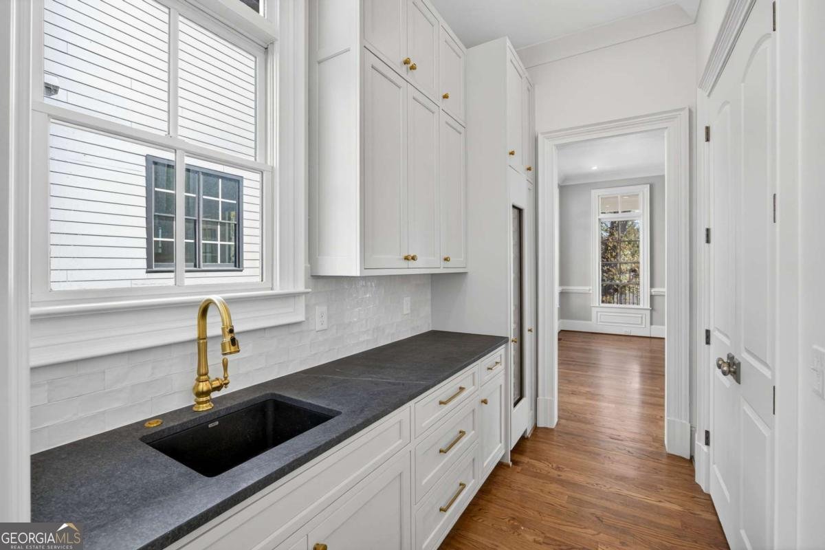 2147 Cooper Lake Road Smyrna - Photo 12