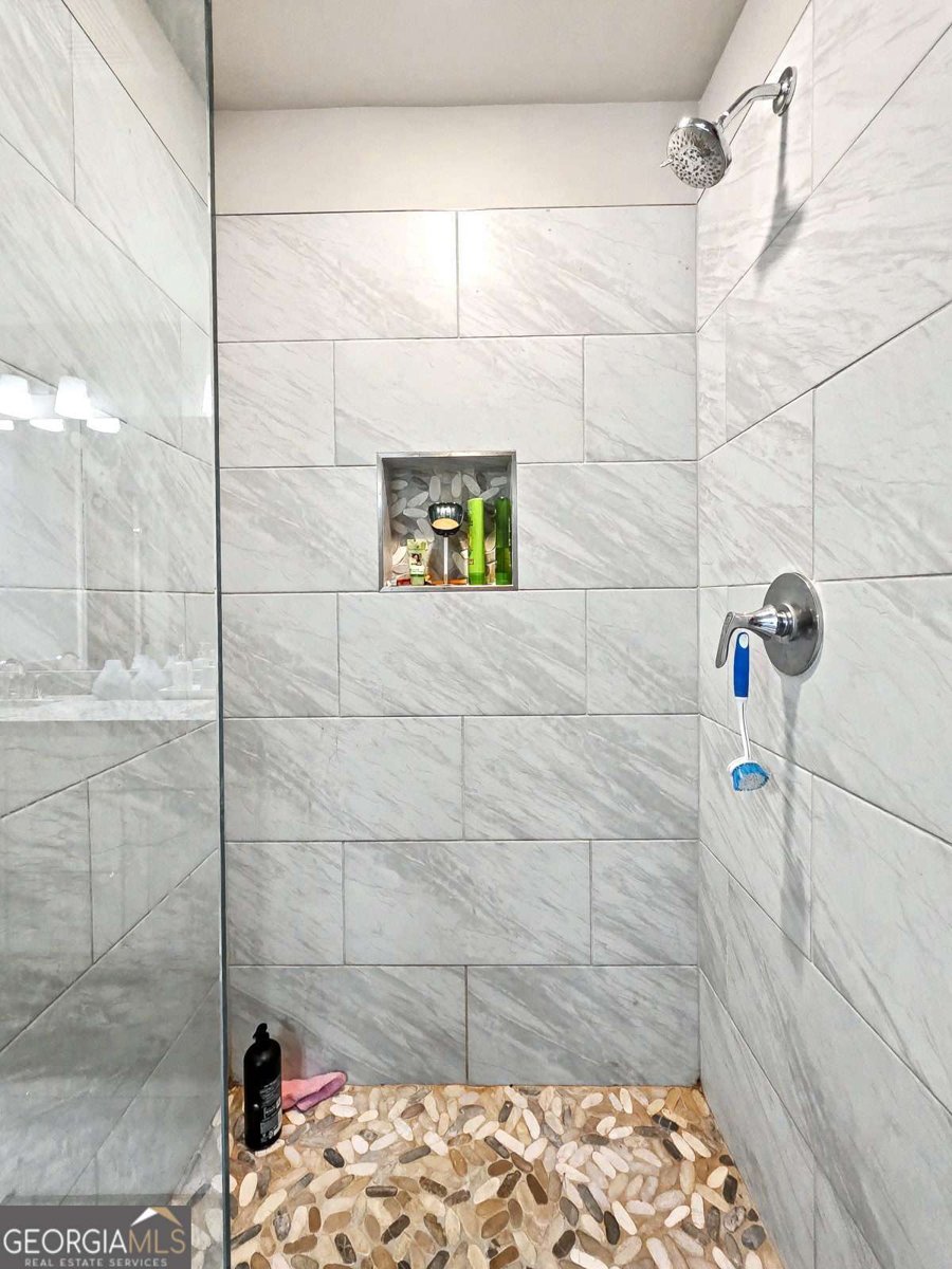 243 Beau Street Lilburn - Photo 17