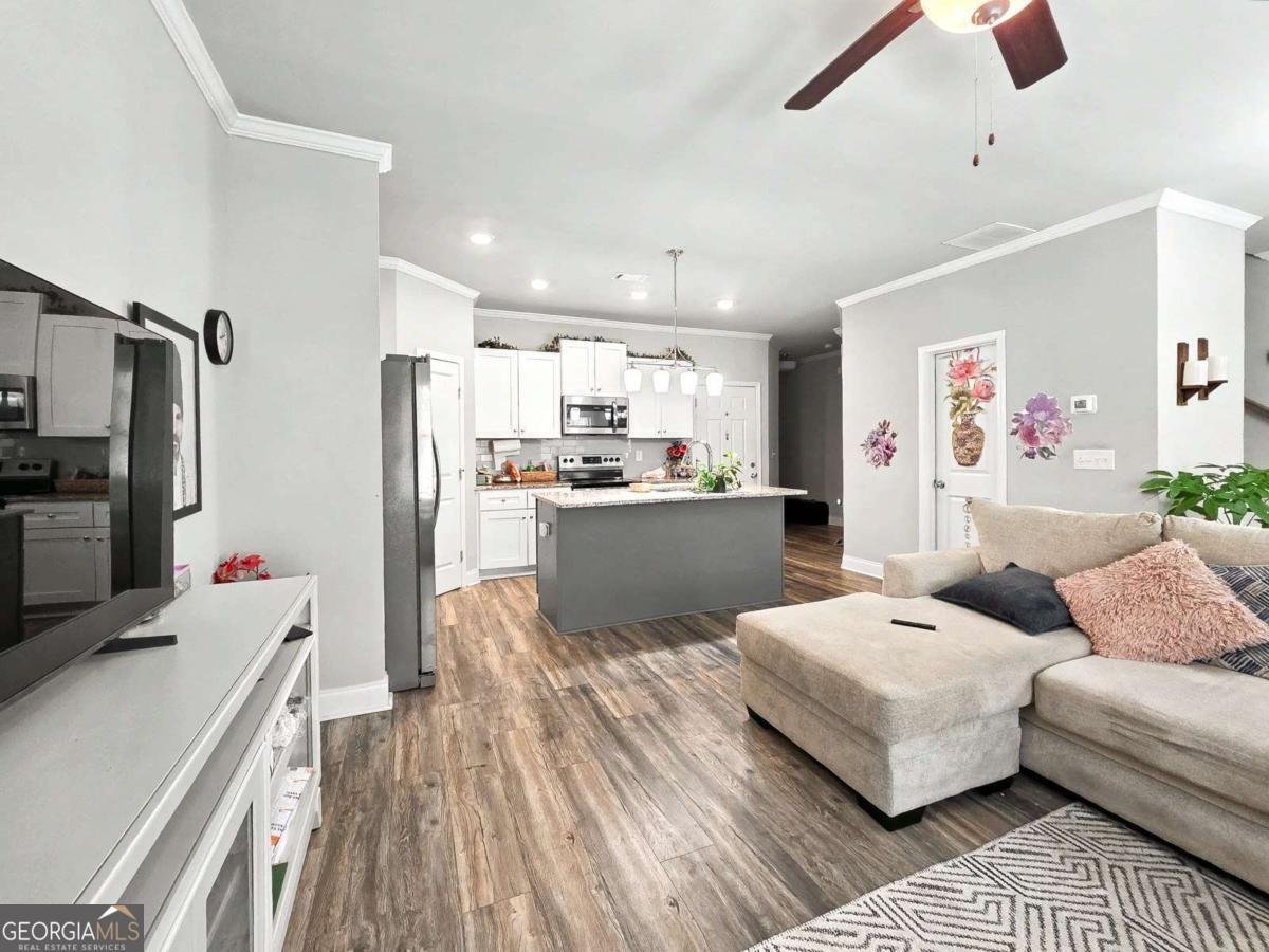 243 Beau Street Lilburn - Photo 9