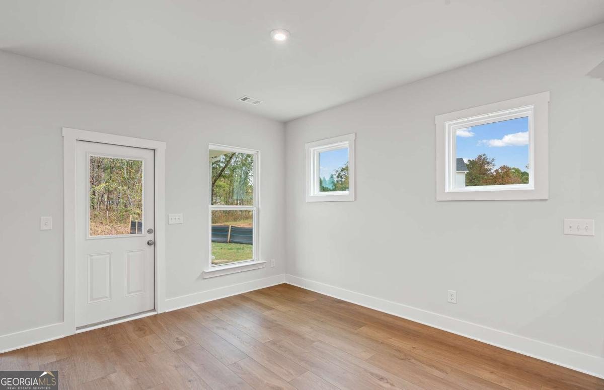 4810 Rosarian Drive Cumming - Photo 15