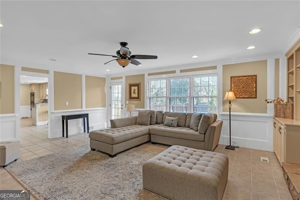 7575 Hunters Woods Drive Atlanta - Photo 10
