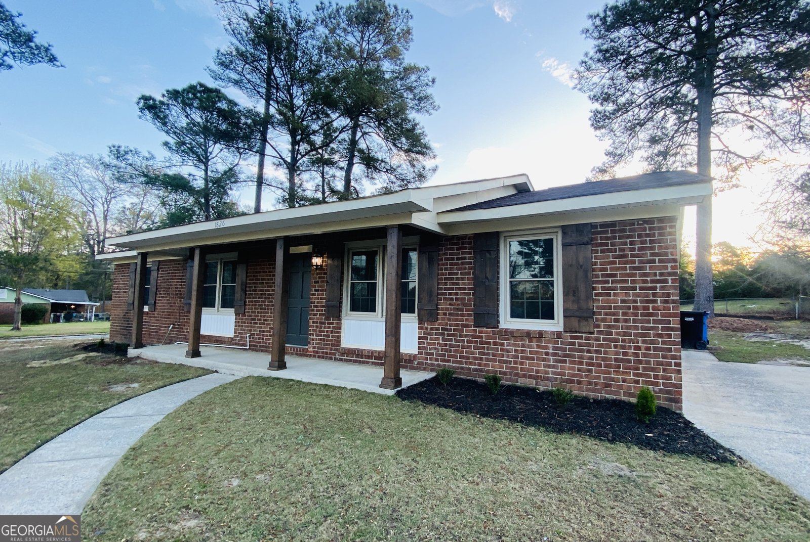 1826 Woodhollow Drive Columbus - Photo 1