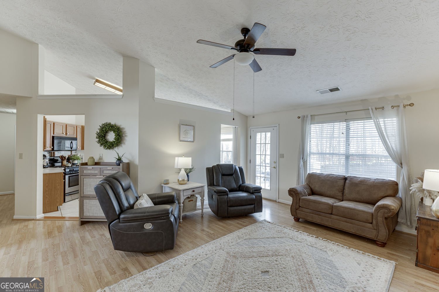 2340 Heatherton Circle Dacula - Photo 7