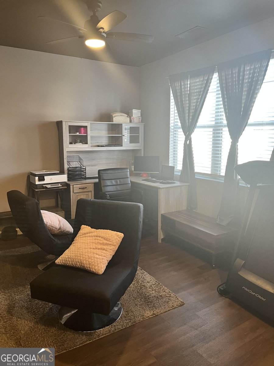 40 Abbey Court Covington - Photo 8