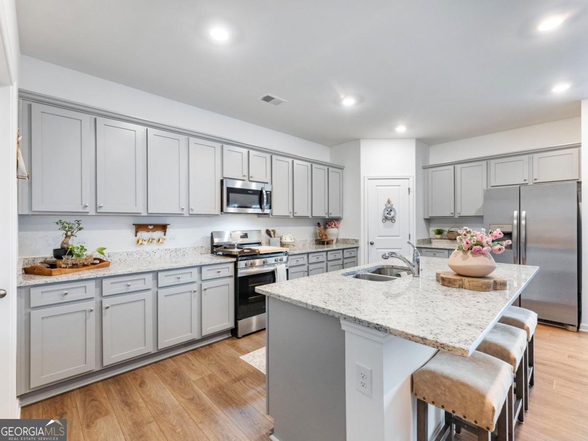 680 Groover Street Ball Ground - Photo 12