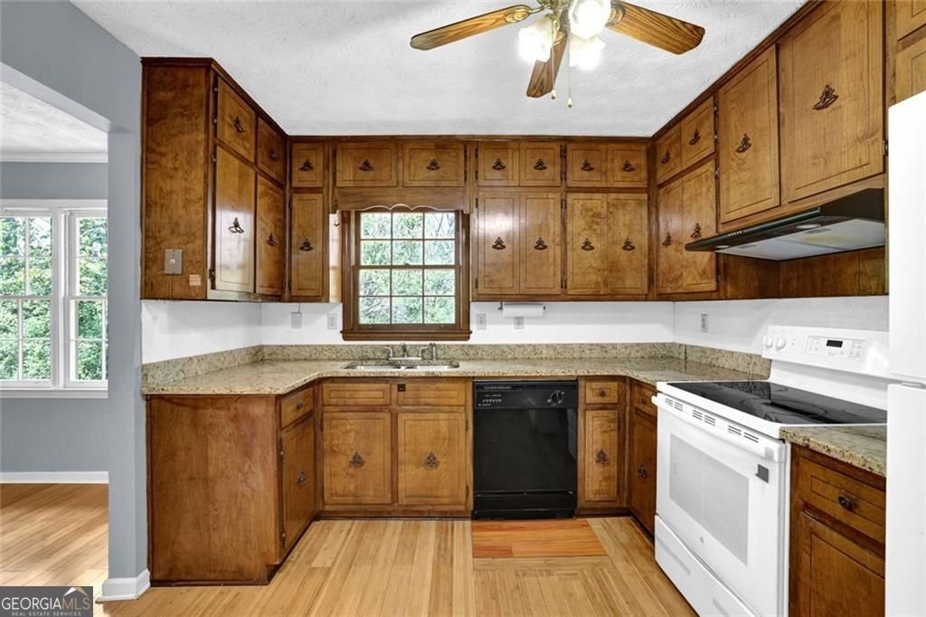 4341 Five Forks Trickum Road Road Lilburn - Photo 6