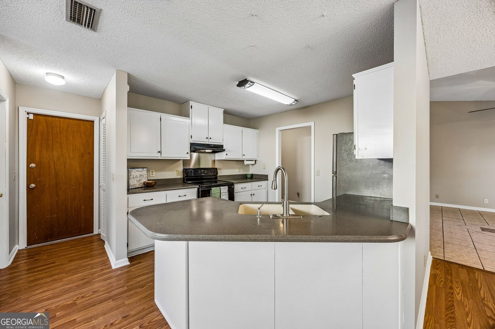 132 Woodvalley Drive Kingsland - Photo 17