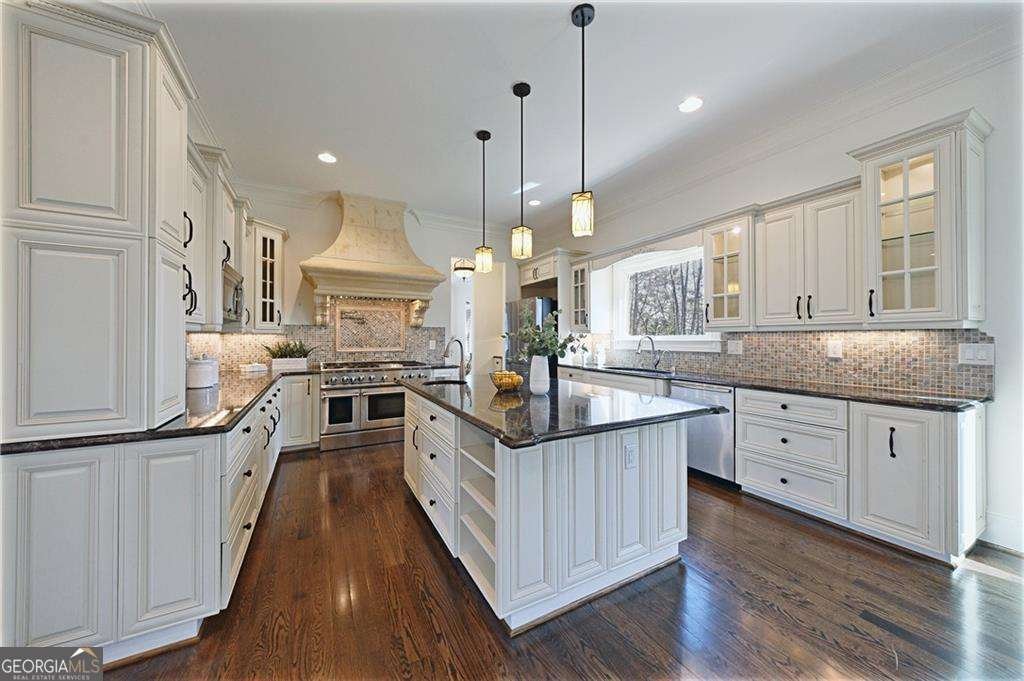 7611 Regency Circle Atlanta - Photo 25