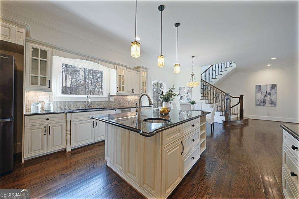 7611 Regency Circle Atlanta - Photo 29