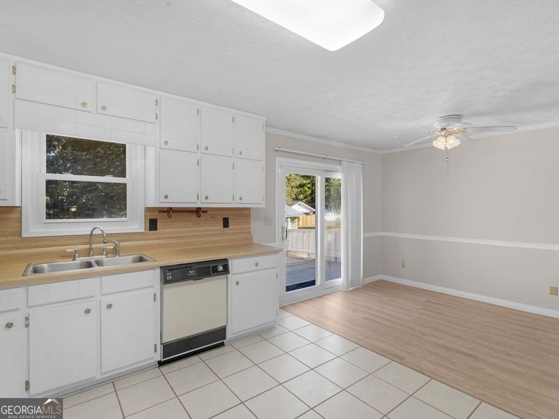 6683 Homestead Road Rex - Photo 12