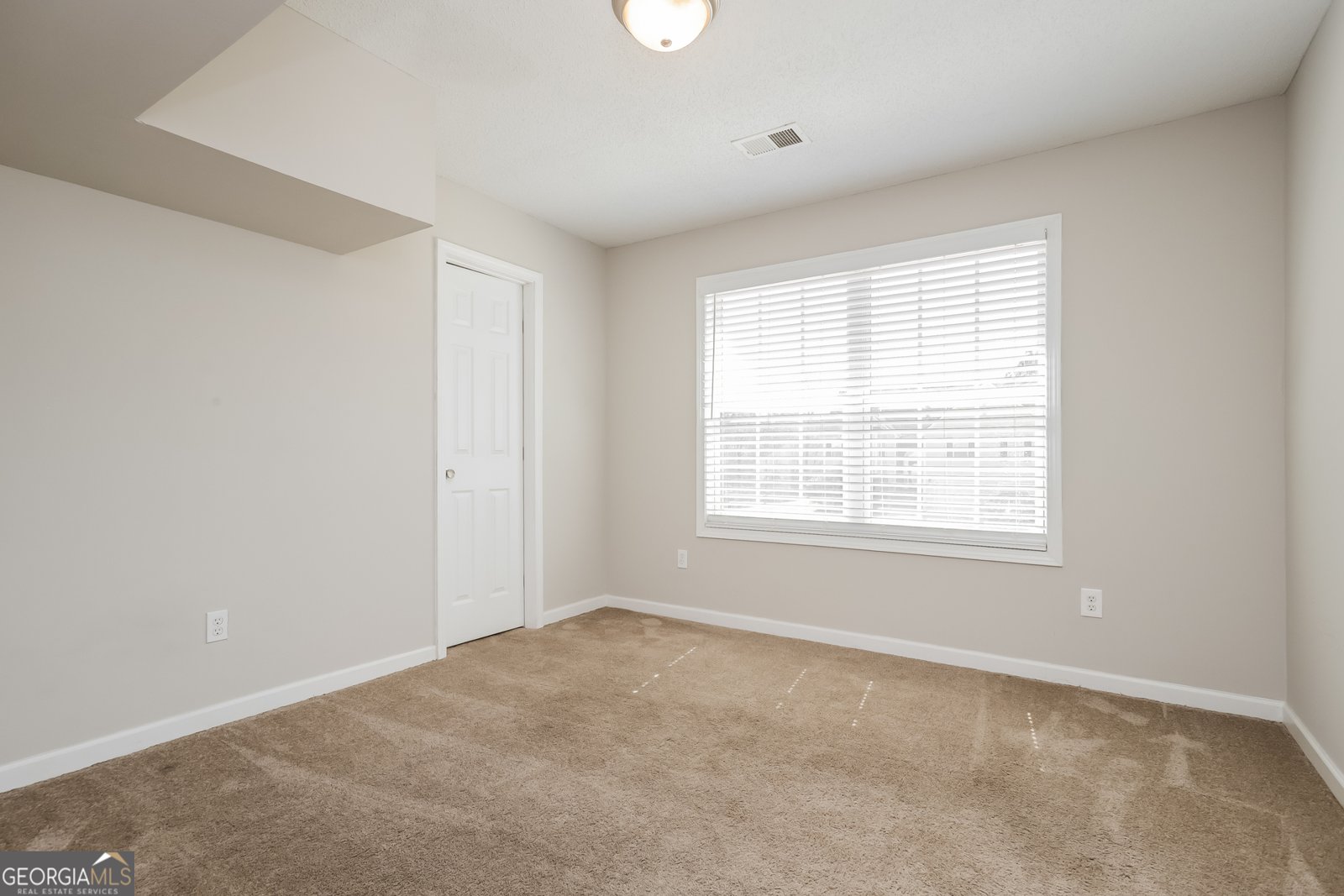 85 Trelawney Drive Covington - Photo 14