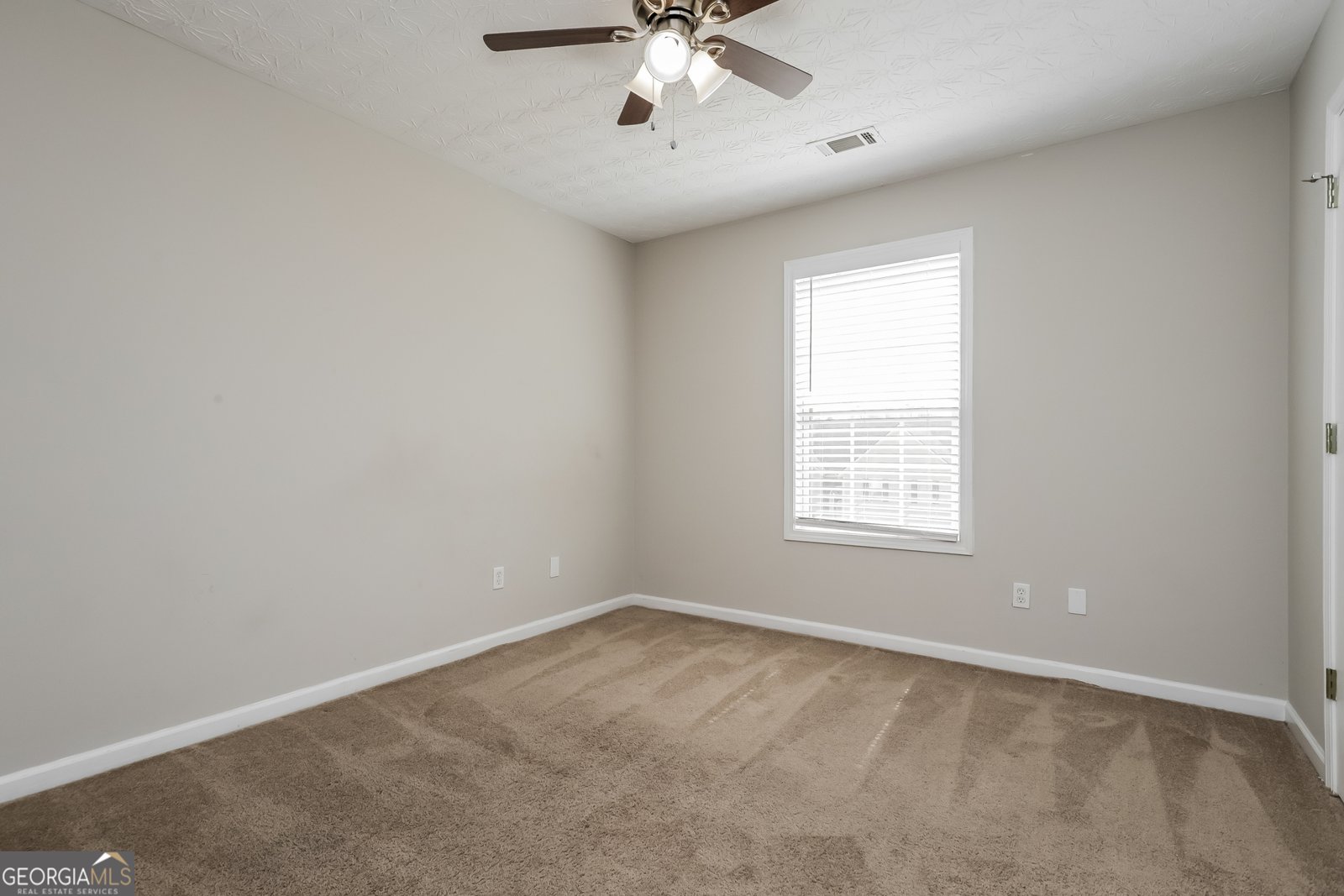 85 Trelawney Drive Covington - Photo 15