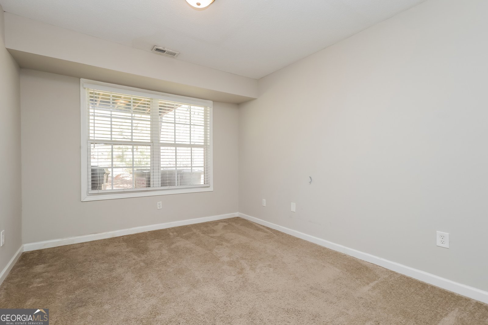 85 Trelawney Drive Covington - Photo 17