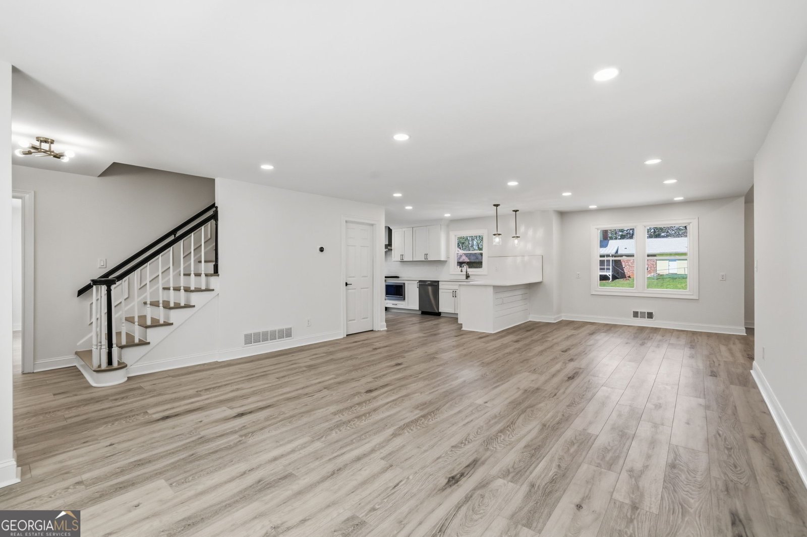 863 Brafferton Place Stone Mountain - Photo 6