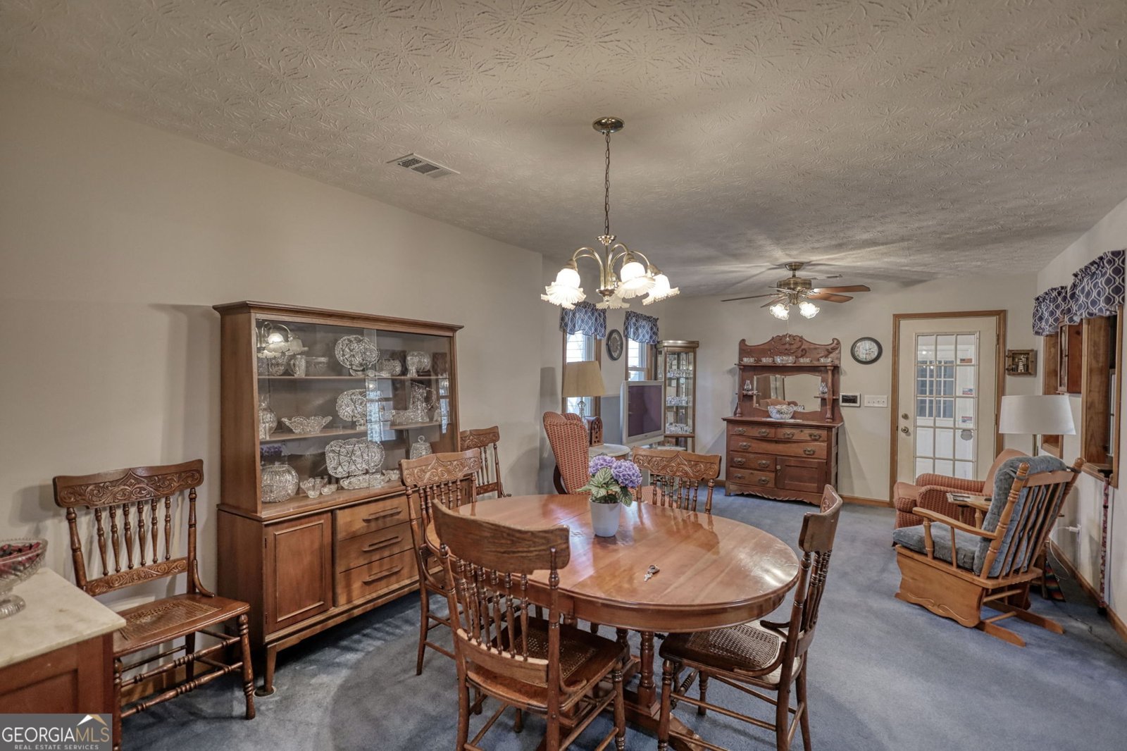 2740 Dennard Road Conyers - Photo 10