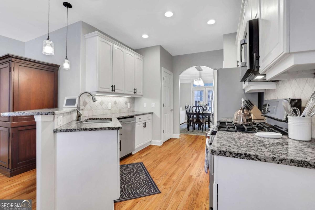 620 Neel Reid Drive Roswell - Photo 12