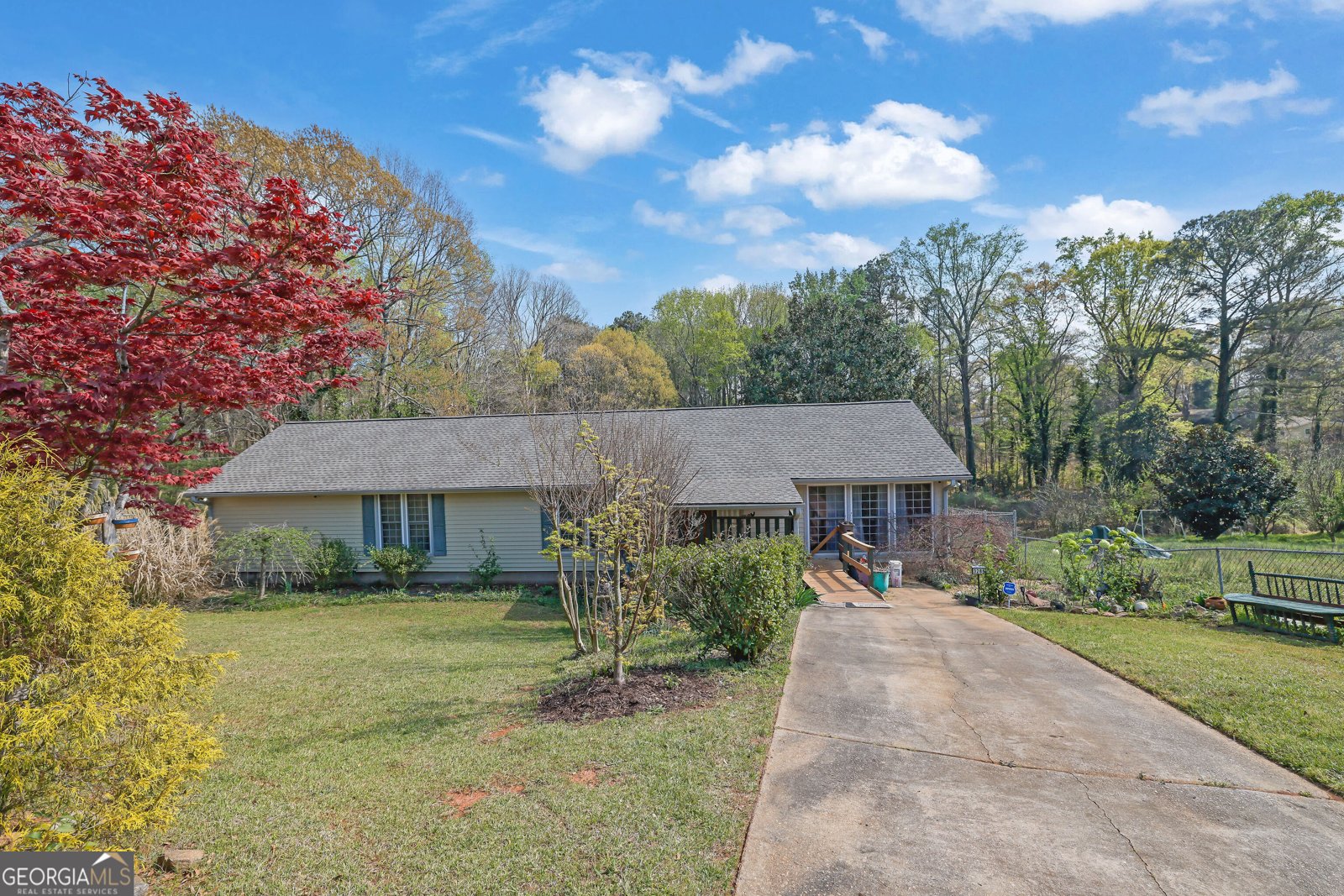 3285 Howell Circle Duluth - Photo 1