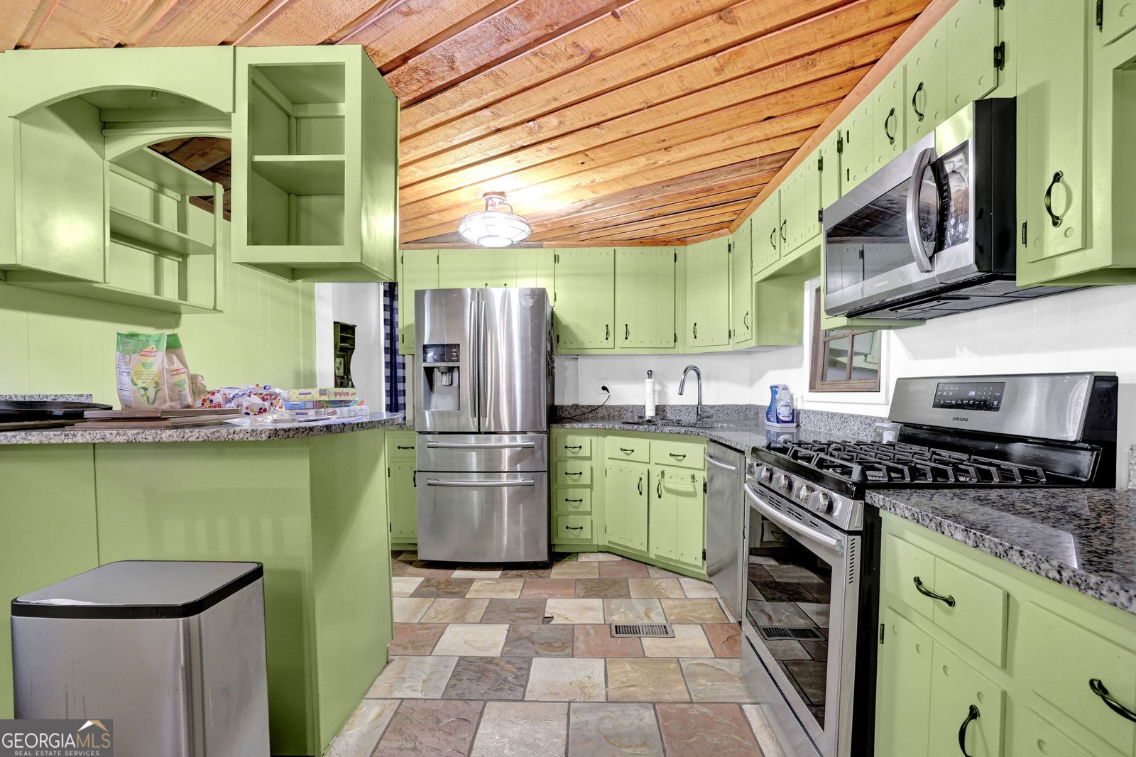 3285 Howell Circle Duluth - Photo 17