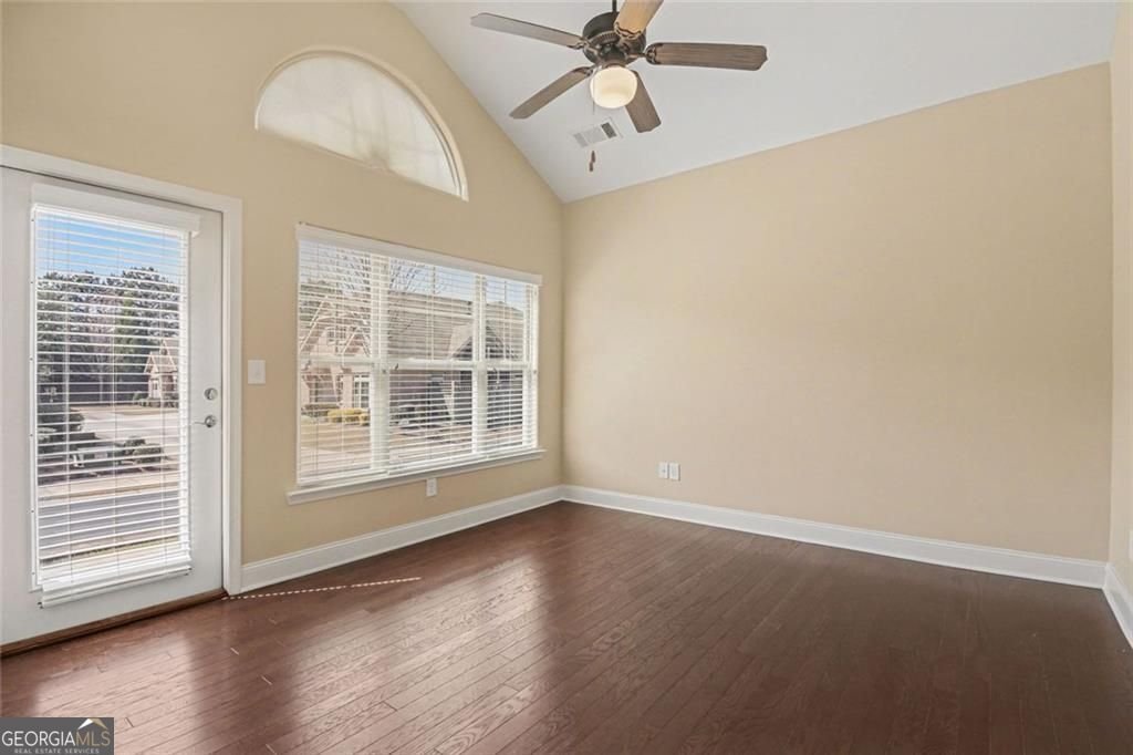 2730 Middlecreek Way Cumming - Photo 6