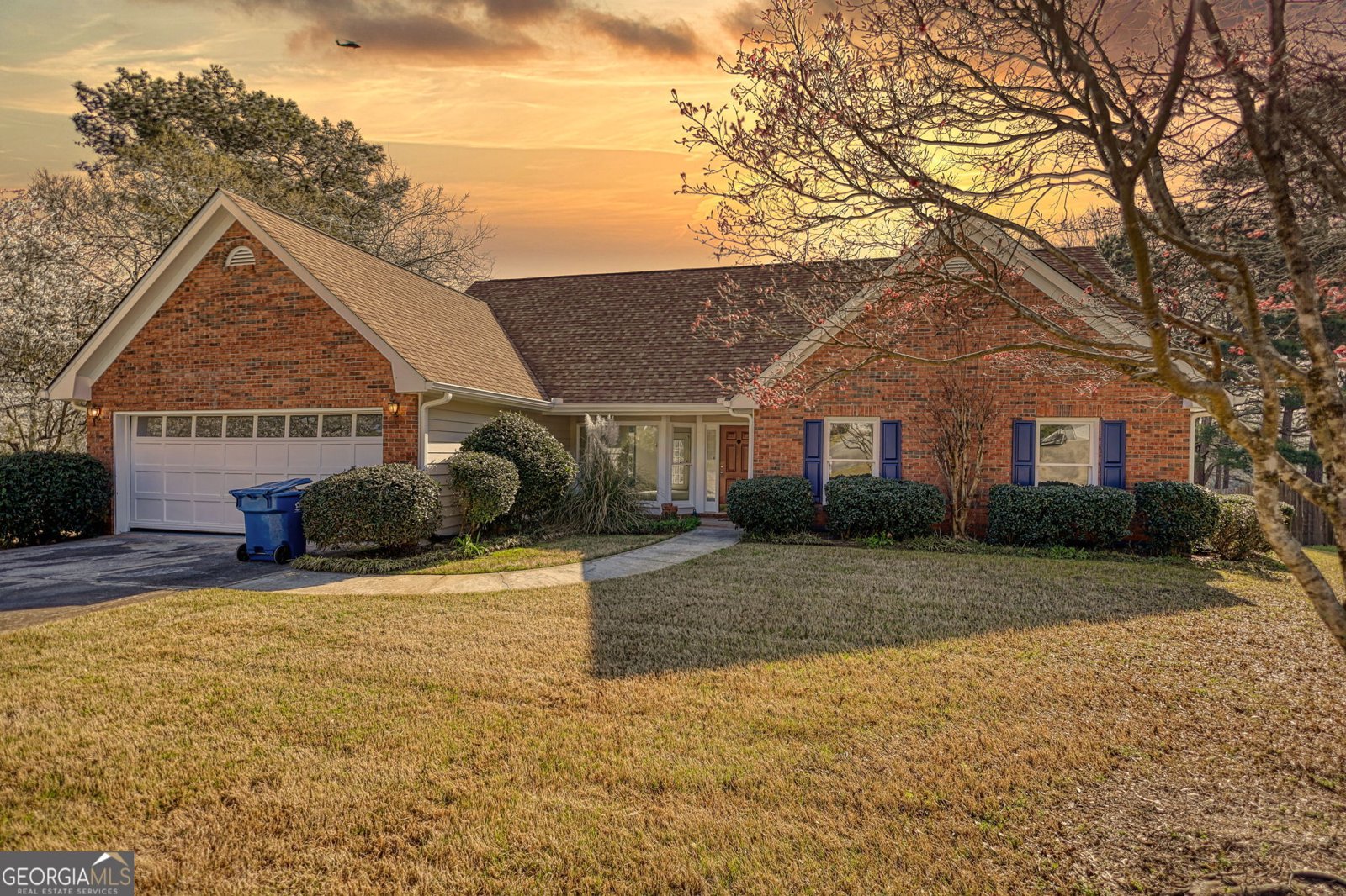 1280 Stone Bridge Ct SW Conyers - Photo 1