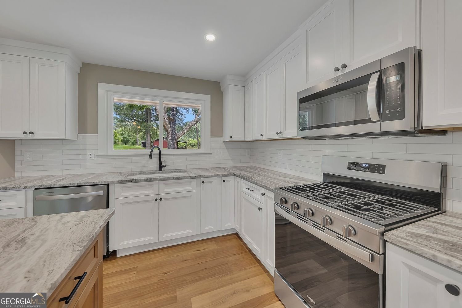 104 Rd 3 South Cartersville - Photo 8