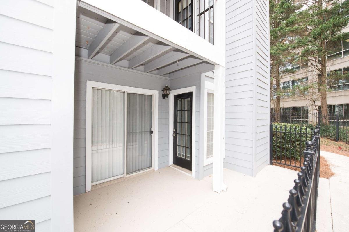 125 Granville Court Atlanta - Photo 1