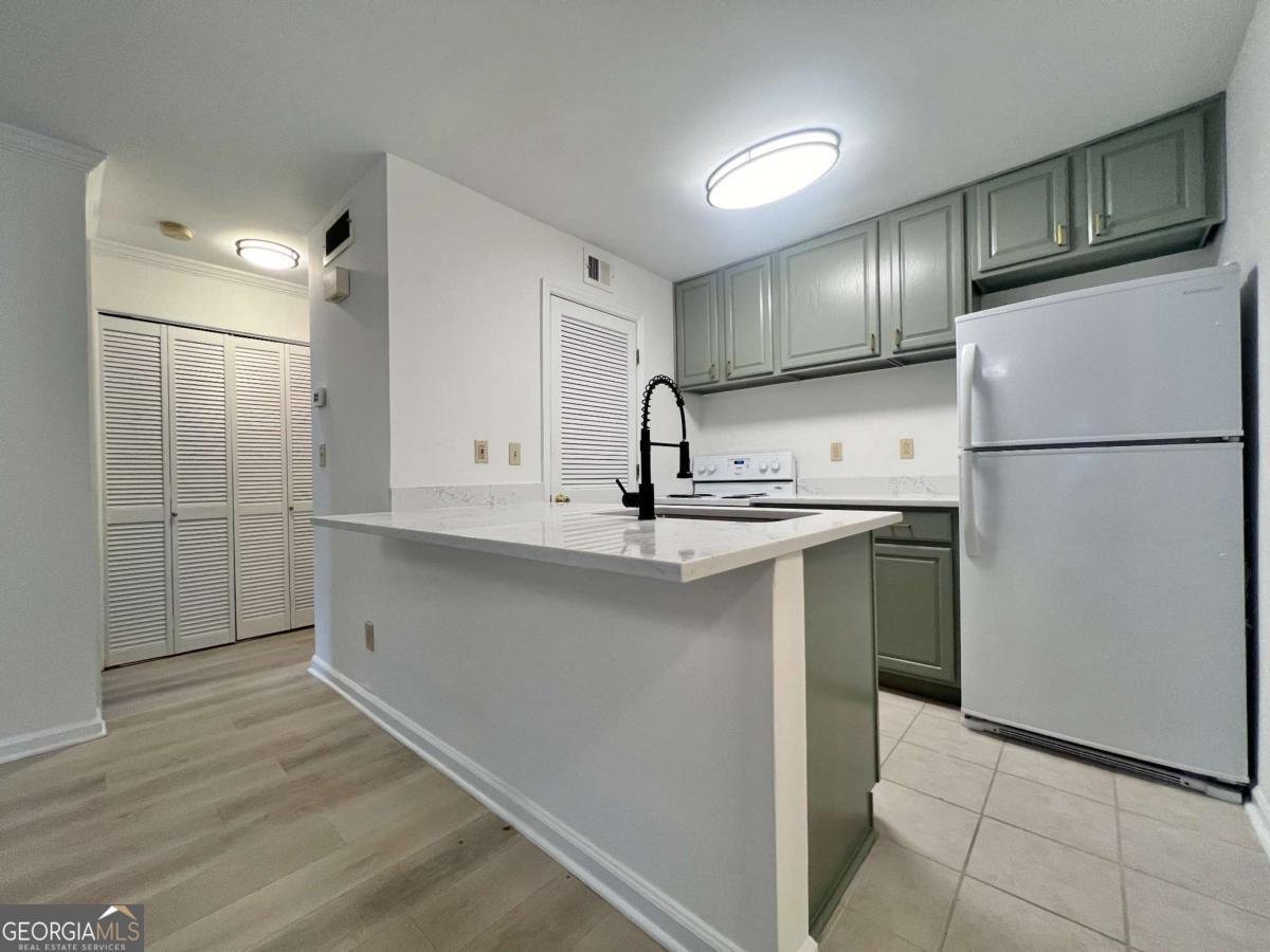 125 Granville Court Atlanta - Photo 7