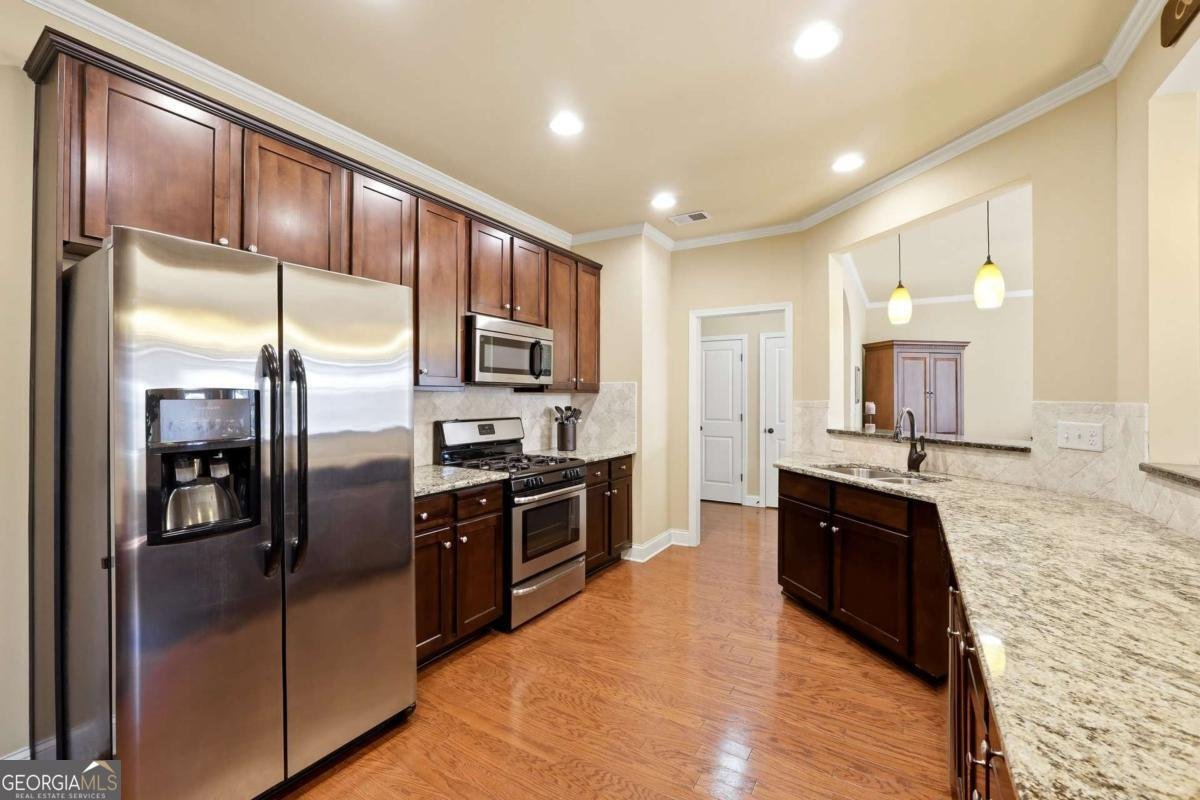 205 Creekside Pass Canton - Photo 11