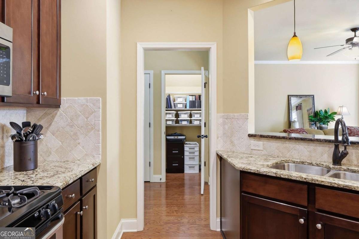 205 Creekside Pass Canton - Photo 15