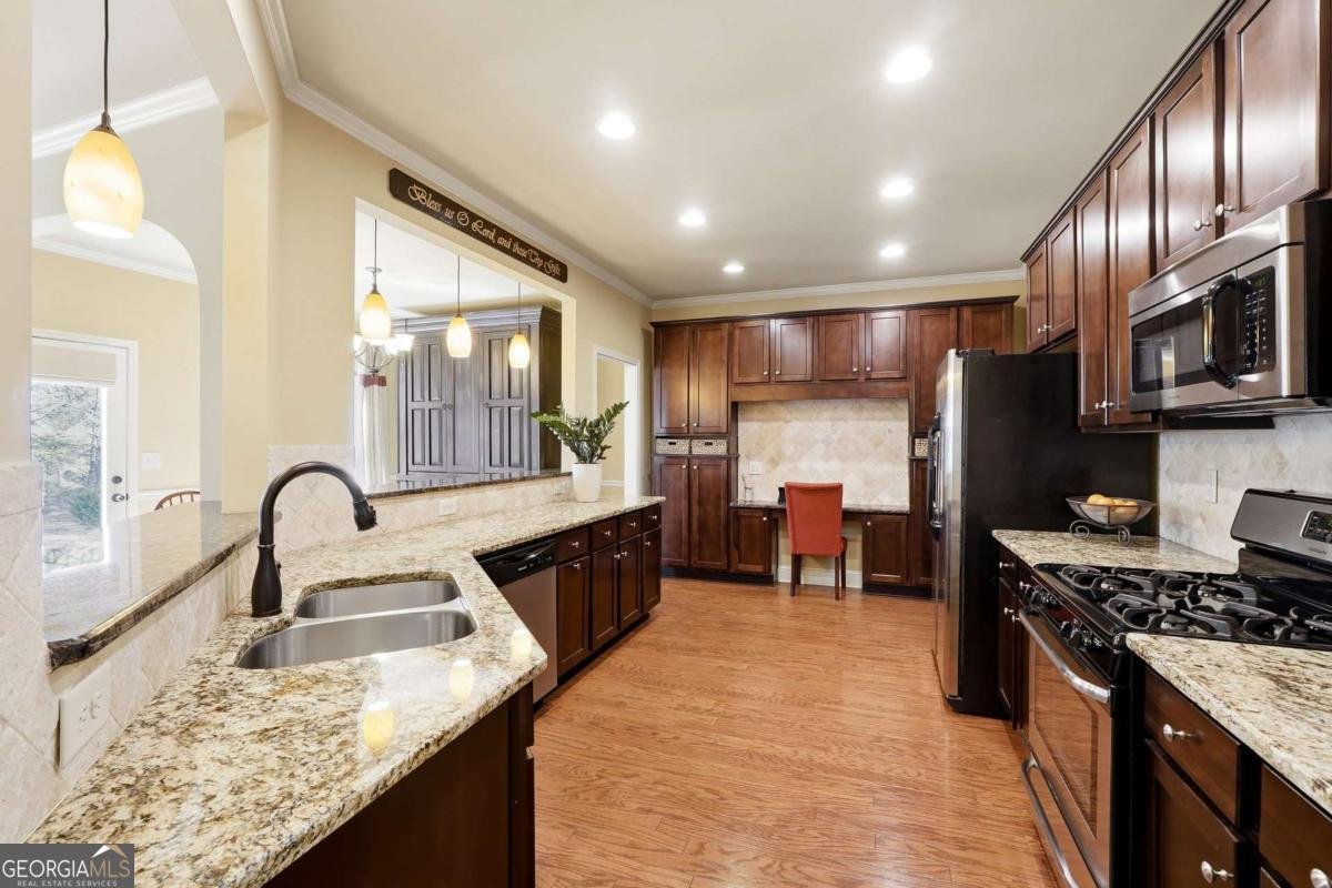 205 Creekside Pass Canton - Photo 9